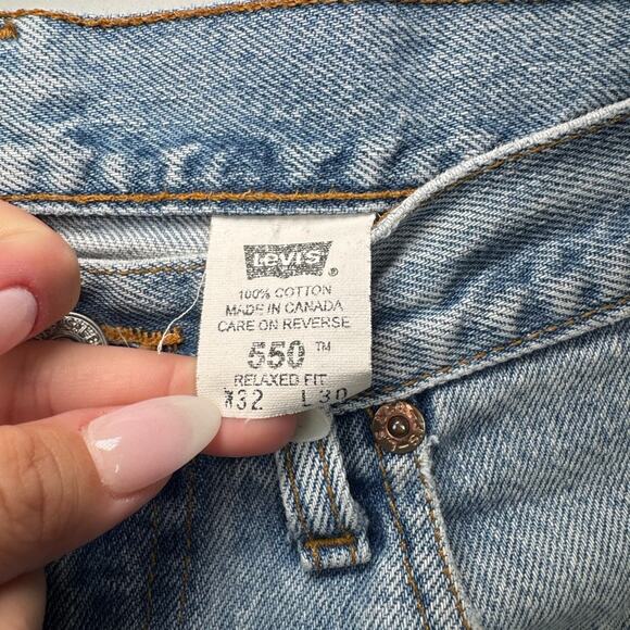 Levi’s 501 100% Cotton Mid Wash High Rise Relaxed Fit Denim Jeans Size 32 L30 - Picture 3 of 8